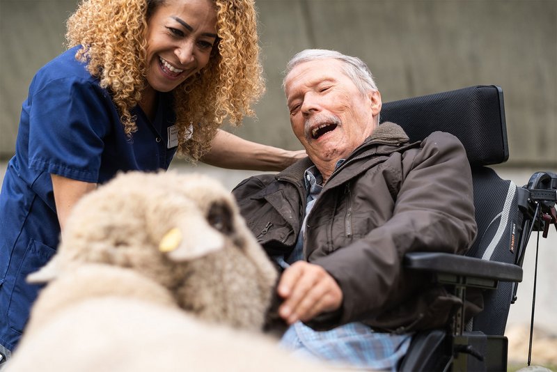 Fachperson Betreuung/Fachperson Gesundheit Fachperson Betreuung/Fachperson Gesundheit